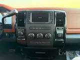 Dodge Ram 1500 2012 V8